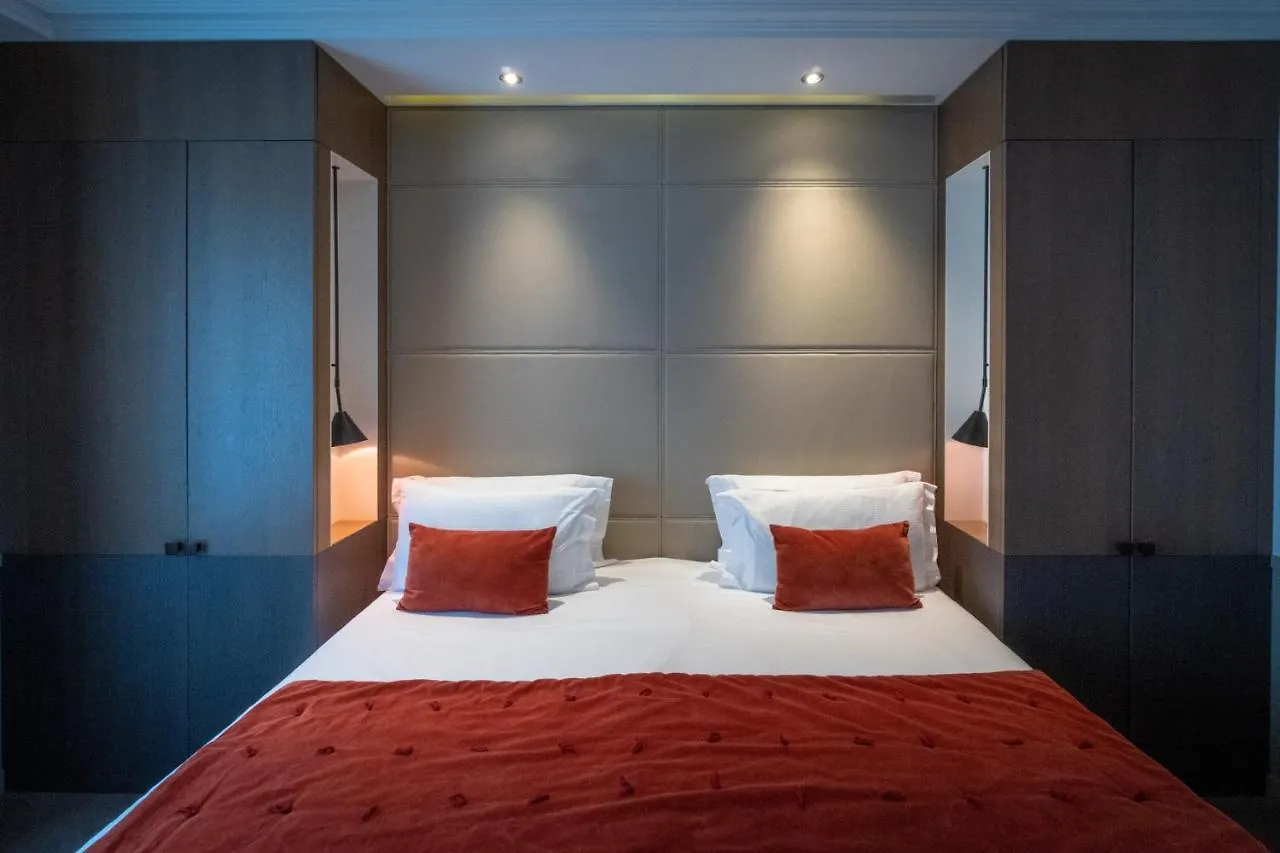 Saxe Eiffel Hotel 4*