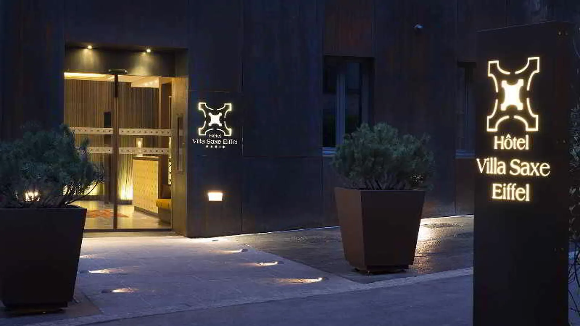 Hotel Saxe Eiffel Paris