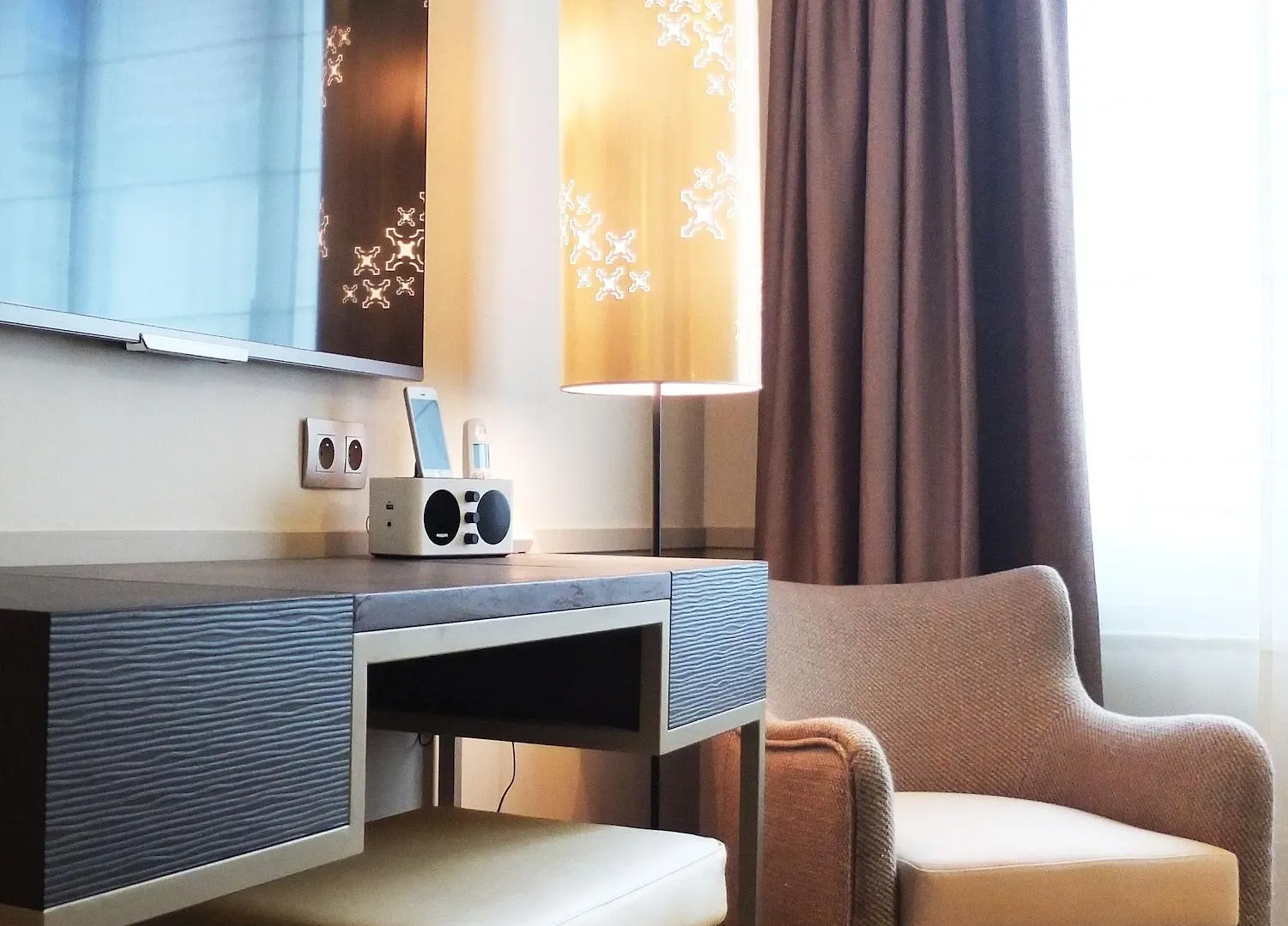 Hotel Saxe Eiffel 4*